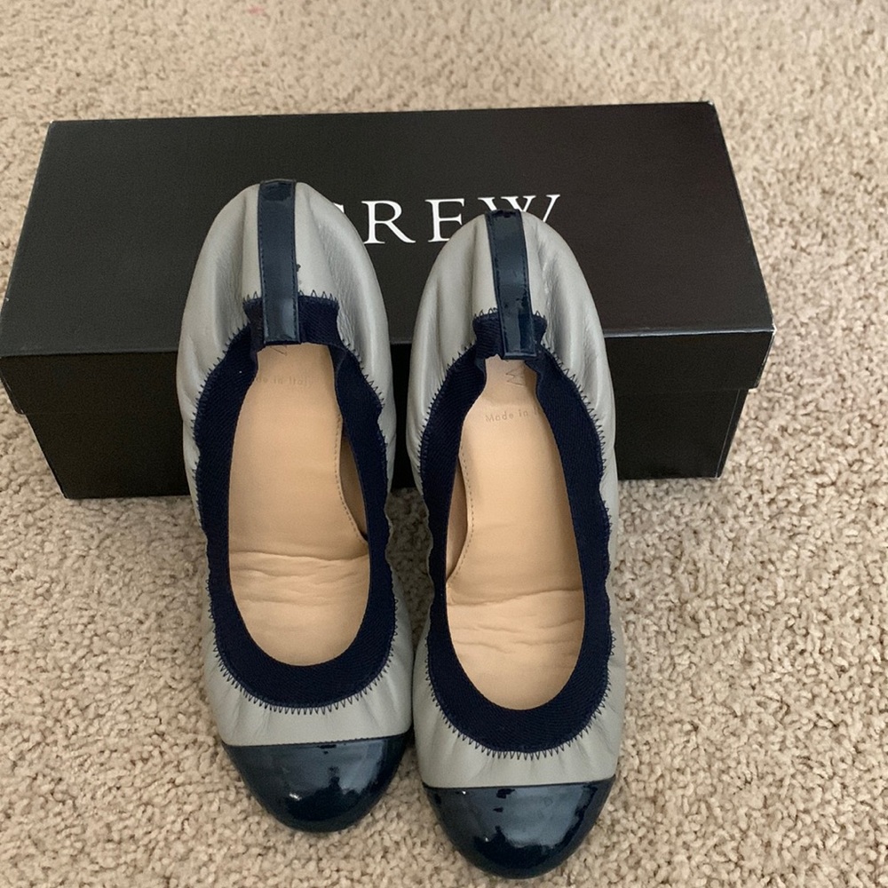 J.Crew navy and grey flats 8.5 excellent condition